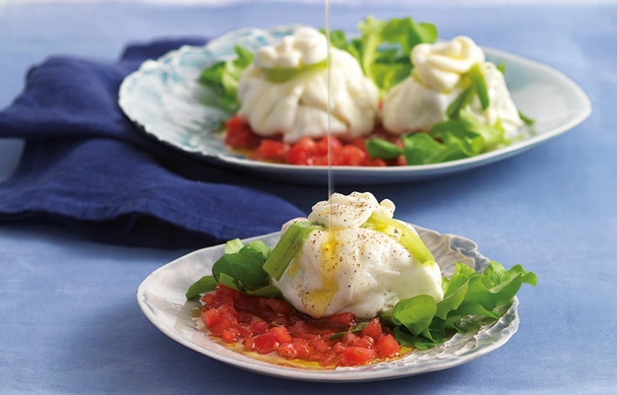 Burratine melanzana e tonno con pomodorini al basilico